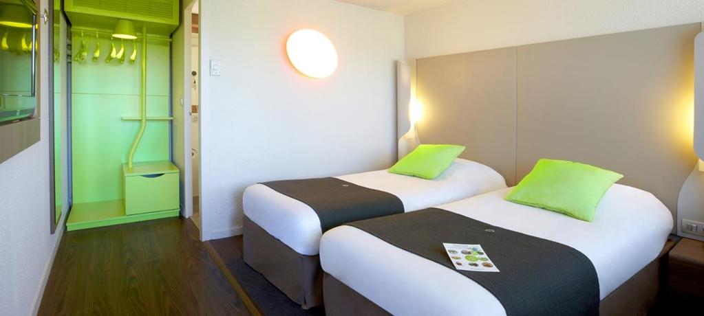Hotel Campanile Montbeliard - Sochaux Exterior foto